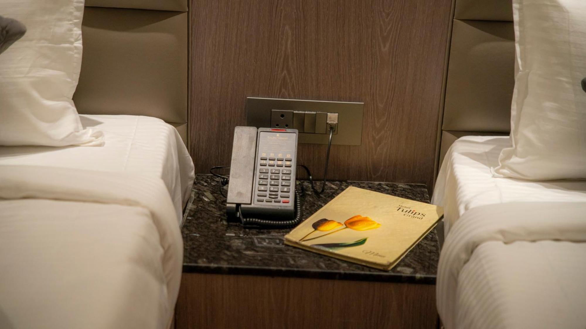 Hotel Tulips Grand Hyderabad Esterno foto